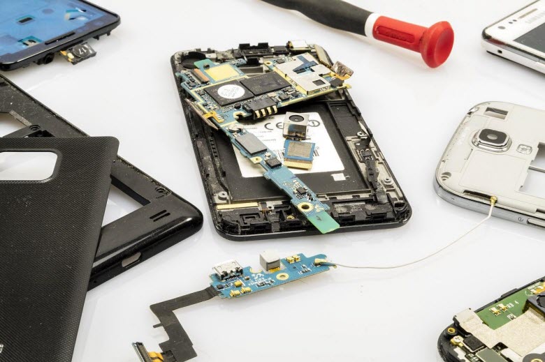 Future of Cellphone Repair Industry - CellSmart POS